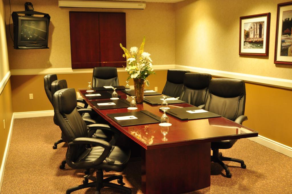 Doubletree By Hilton Providence Airport Warwick Exteriör bild