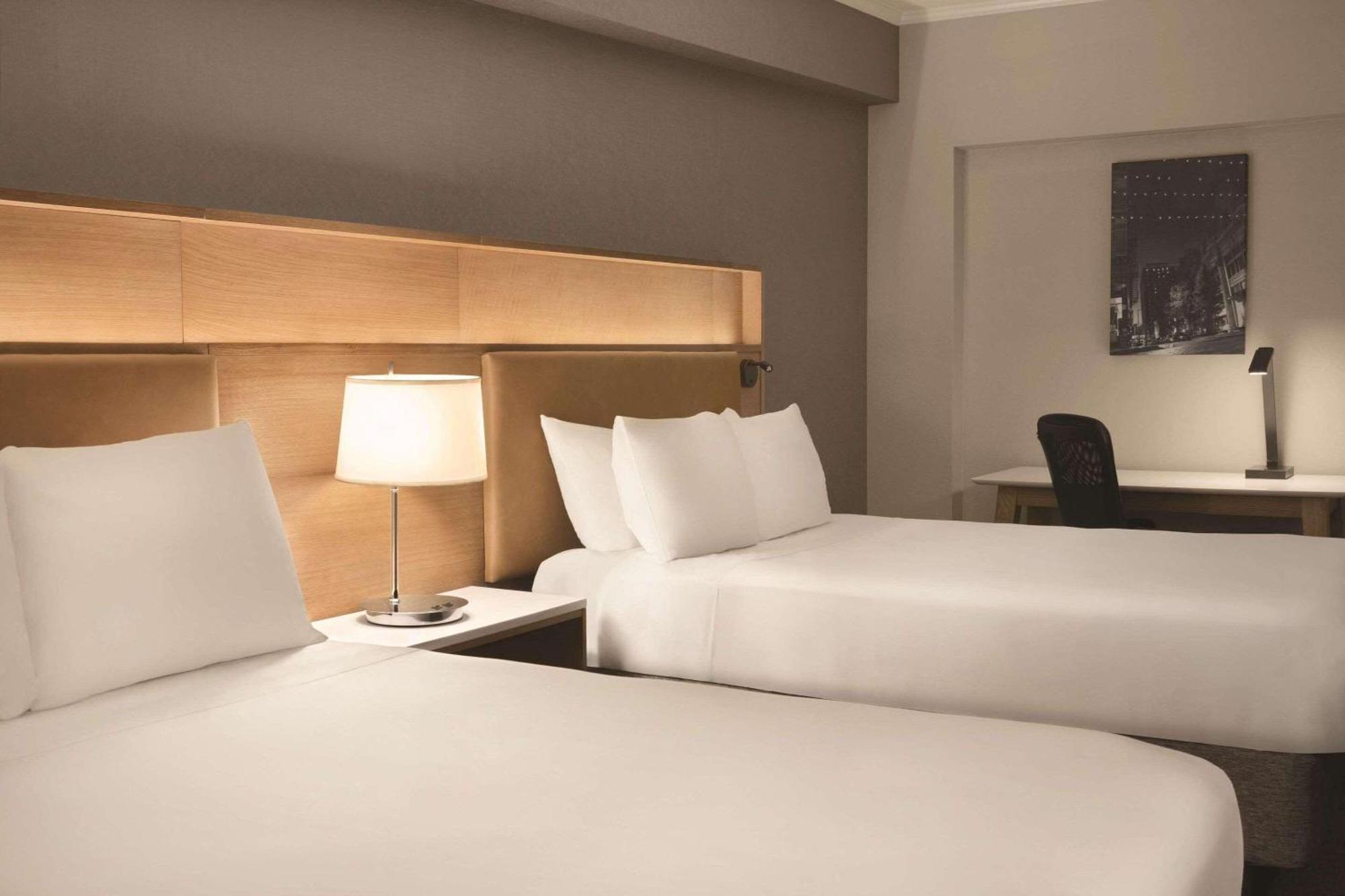 Doubletree By Hilton Providence Airport Warwick Exteriör bild