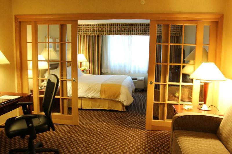 Doubletree By Hilton Providence Airport Warwick Exteriör bild